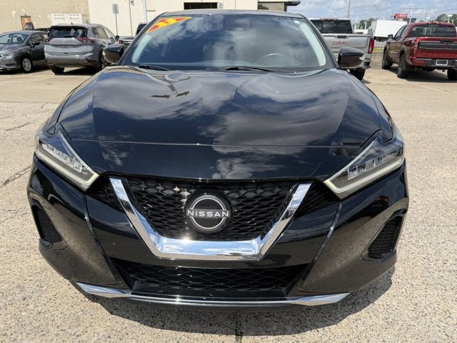 2023 Nissan Maxima — side profile view