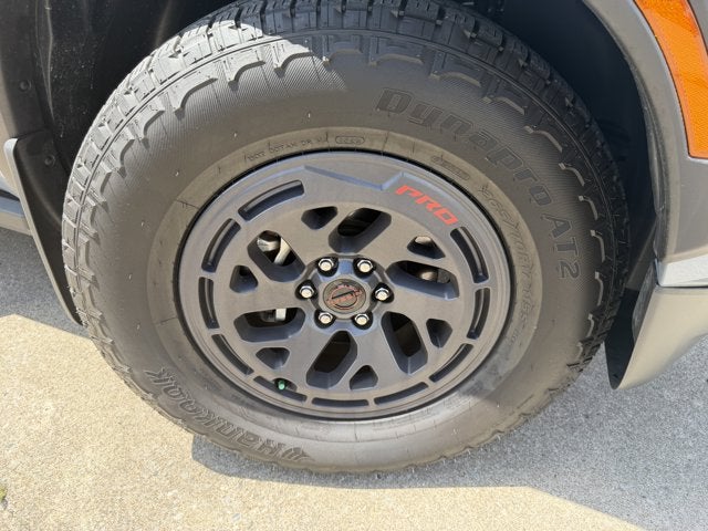 2025 Nissan Frontier — detail view