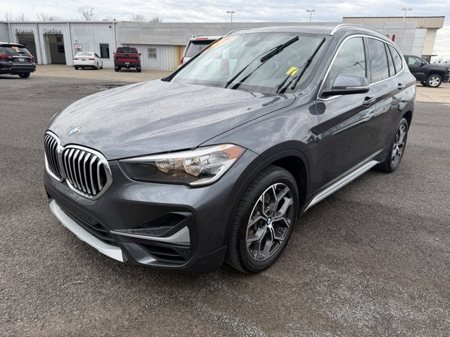 2020 BMW X1 xDrive28i in Mineral Gray Metallic — front three-quarter view
